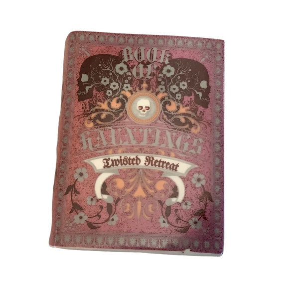 Ceramic Book Pot Pink Book of Hauntings Twisted Retreat book Box NEW - Picture 2 of 9